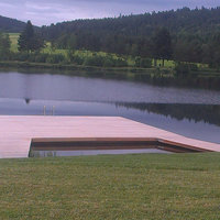 Schwimmsteg aus Holz